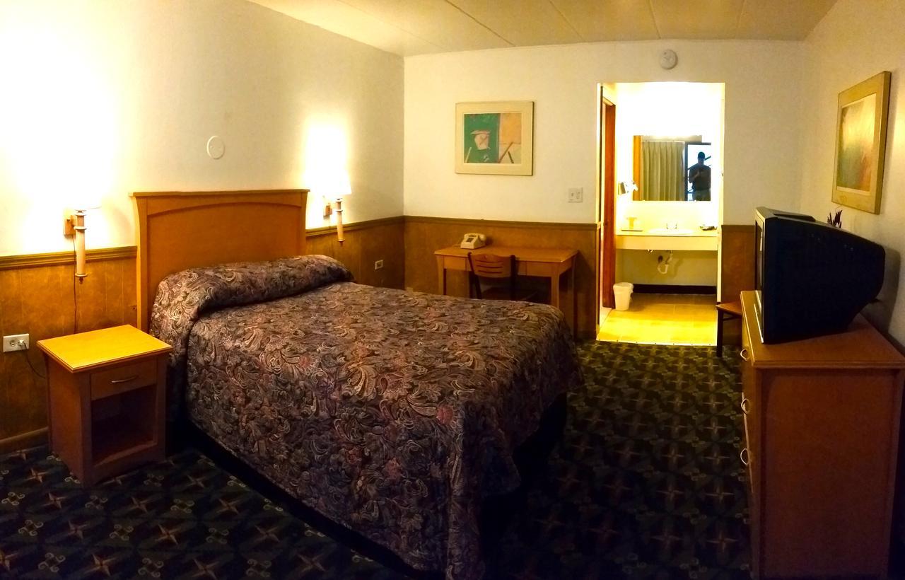 Beltway Motel&Suites Halethorpe Buitenkant foto
